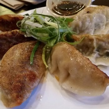 Del Seoul - Mandu (korean pan-seared dumplings) with glass noodles, veggies, and meat inside! - Korean Near Me - Chicago, Illinois Del Seoul - Mandu (korean pan-seared dumplings) with glass noodles, veggies, and meat inside! - Korean Near Me - Chicago, Illinois