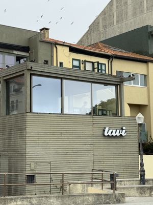 Tavi - Confeitaria da Foz by null