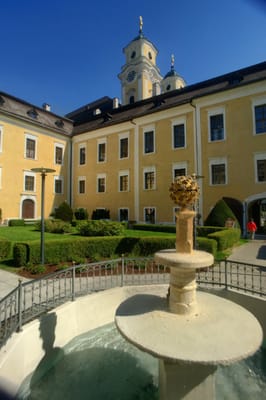 Schlosshotel Mondsee by null