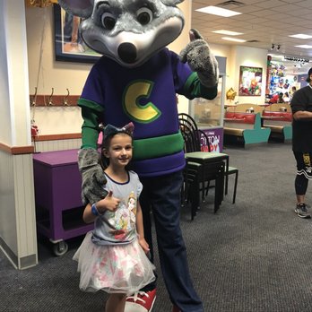 Chuck E. Cheese - Pizza Near Me - Cupertino, California Chuck E. Cheese - Pizza Near Me - Cupertino, California
