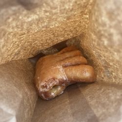 Sunny's Donuts - Bear claw