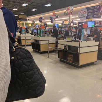 Albertsons Market - Todd at the register after being rude to a customer and ignoring me when I called him out on it - Grocery Near Me - Santa Fe, New Mexico