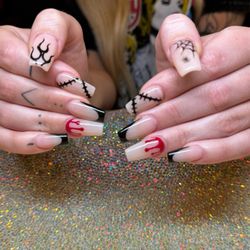 New York Nails - Halloween nails design