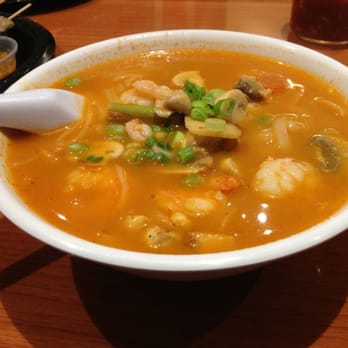 MaDee Thai Kitchen - Tom yum noodle soup. Bland and terrible. - Thai Near Me - Costa Mesa, California MaDee Thai Kitchen - Tom yum noodle soup. Bland and terrible. - Thai Near Me - Costa Mesa, California