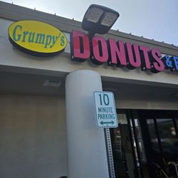 Grumpy's Donuts & Bagels - Signage