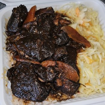 1Love Jamaican Restaurant - Stew Pork - Caribbean Near Me - Enfield, Connecticut
