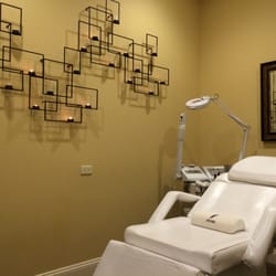 iBeauty Clinic - Interior design of one of our rooms II