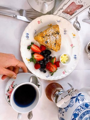 Florrie Kayes Tea Room by null