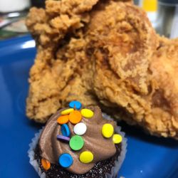 Brookshire's - Fried chicken and a cupcake. Deli food.  Chicken was great. Cupcake was chocolate. Nuff said.