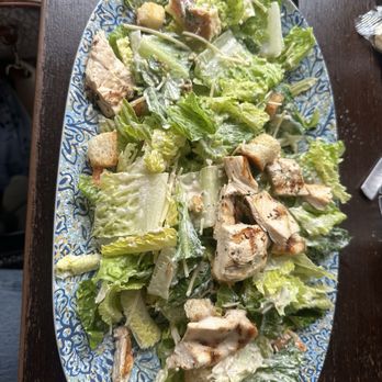 Bubba Gump Shrimp - Classic Caesar Salad with Chicken - Seafood Near Me - Monterey, California Bubba Gump Shrimp - Classic Caesar Salad with Chicken - Seafood Near Me - Monterey, California