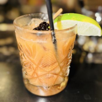 Caló Kitchen + Tequila - Cocktail Bars Near Me - Costa Mesa, California