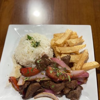 Los Incas - Lomo Saltado with rice and fries - Peruvian Near Me - O'Fallon, Missouri