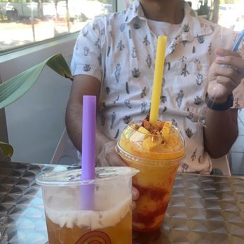 Sprinkle Divine - Peach tea and Mangonada - Ice Cream & Frozen Yogurt Near Me - Portland, Oregon