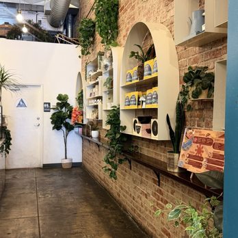 Kuyas - Cafes Near Me - Los Angeles, California