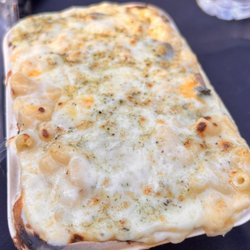 Crush Wine and Food Festival - Mushroom Mac and cheese from Mac Snacks food truck