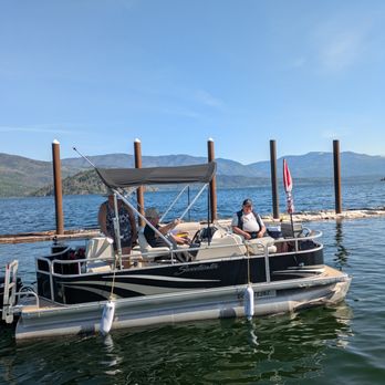 Shuswap Marina - Boating Near Me - Blind Bay, British Columbia