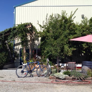 8th Generation Vineyard - The entrance - Wineries Near Me - Summerland, British Columbia