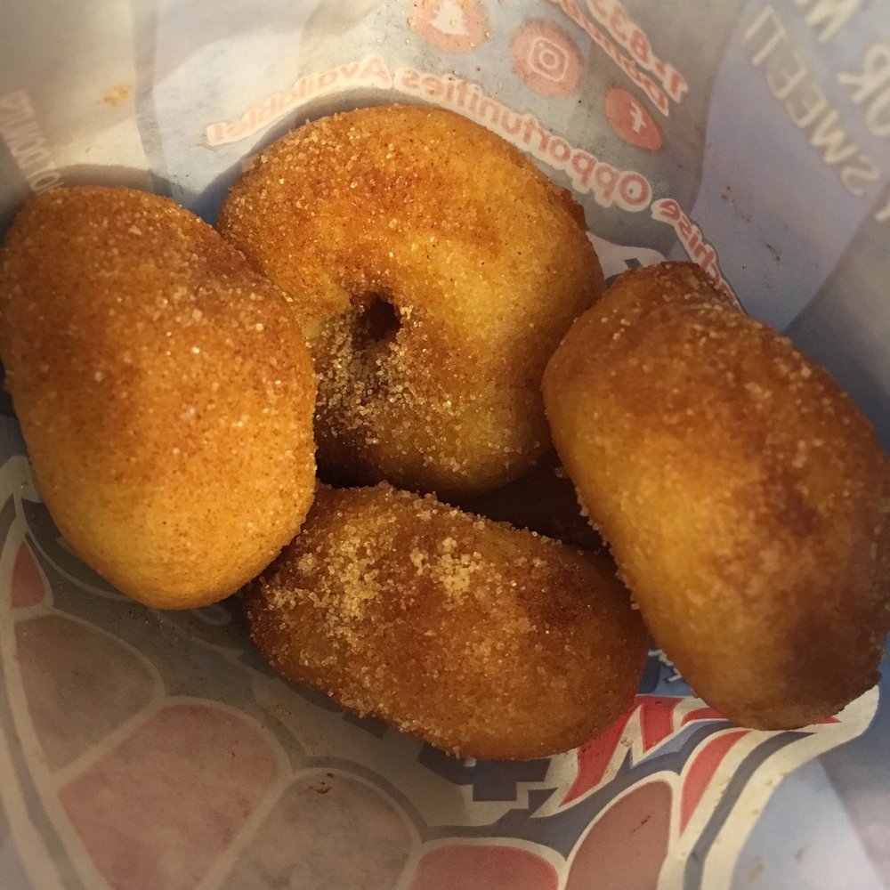 Donut NV - Cinnamon sugar - Food Trucks Near Me Donut NV - Cinnamon sugar - Food Trucks Near Me