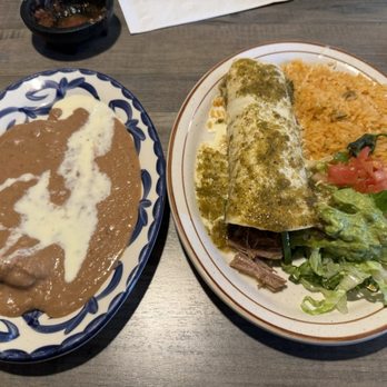 La Base Mexican Restaurant - Mexican Near Me - Fairborn, Ohio