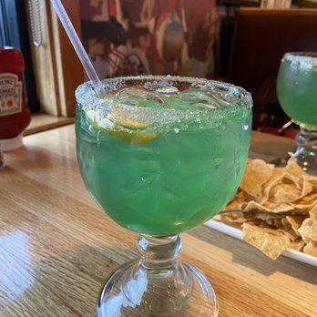 Applebee's Grill + Bar - Tipsy Leprechaun - American Near Me - Pinole, California