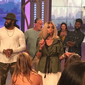 The Wendy Williams Show - Saying thank you at the end - Studio Taping Near Me - New York, New York The Wendy Williams Show - Saying thank you at the end - Studio Taping Near Me - New York, New York