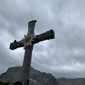 Das Kehlsteinhaus - Landmarks & Historical Buildings Near Me