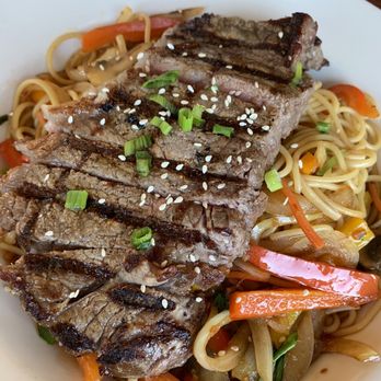 Manny's Steakhouse - Steak Garlic Noodles from Restaurant Week 2022 - Steakhouses Near Me - Vallejo, California