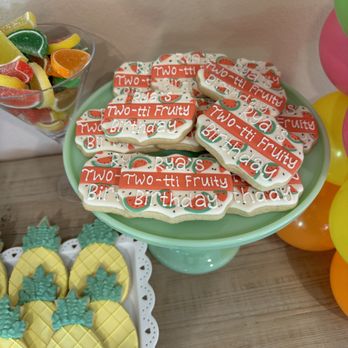 Cake - Gourmet Sugar Service - Desserts Near Me Cake - Gourmet Sugar Service - Desserts Near Me