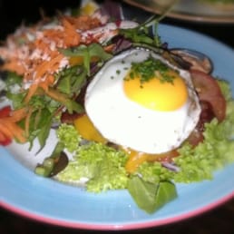 No bun, but there's a delicious cheeseburger under that fried egg. No bun, but there's a delicious cheeseburger under that fried egg.