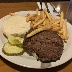 Peppermints - Burger with fries
