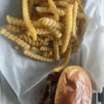 Se7enBites - Smash burger for the win - Coffee & Tea Near Me - Orlando, Florida