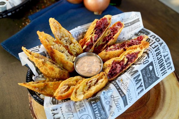 Bulldog's Cheesesteaks by null