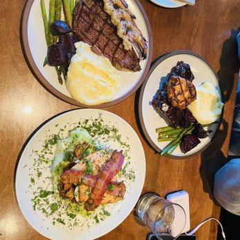 Moxies Argentia Restaurant - Rib eye, chicken&rib, avocado salad, Not very delicious, Just so so I think, - Canadian (New) Near Me - Mississauga, Ontario Moxies Argentia Restaurant - Rib eye, chicken&rib, avocado salad, Not very delicious, Just so so I think, - Canadian (New) Near Me - Mississauga, Ontario