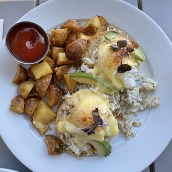 Bloom - Crab Benedict - American Near Me - Santa Clara, California Bloom - Crab Benedict - American Near Me - Santa Clara, California
