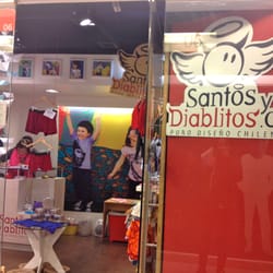Santos y Diablitos - Tienda Drugstore