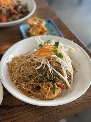 Thailicious ( Thai Food) by null