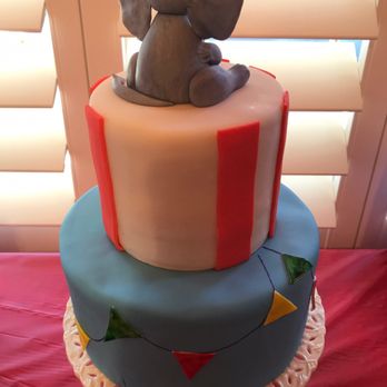Yuma Couture Cakes - This is what I got - Desserts Near Me Yuma Couture Cakes - This is what I got - Desserts Near Me