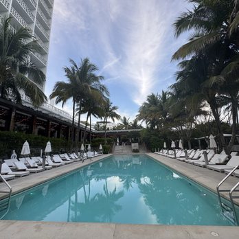 Matador Bar - Cocktail Bars Near Me - Miami Beach, Florida