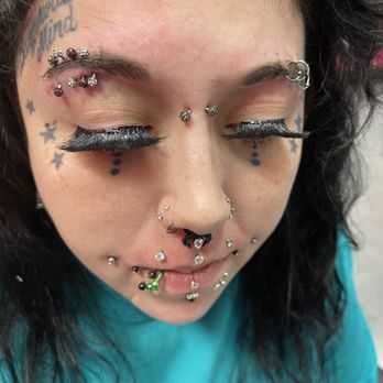 Eyebrow Threading Studio - Happy Costomor - Eyelash Service Near Me - Addison, Illinois
