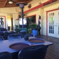 Butchers Hook Store - Nice patio in back