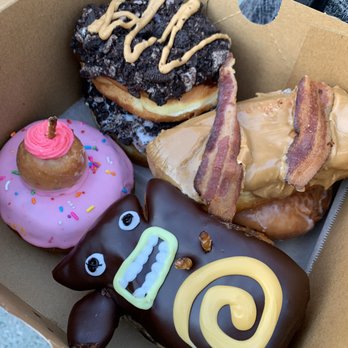 Voodoo Doughnut - Doughnuts - Bakeries Near Me - Orlando, Florida Voodoo Doughnut - Doughnuts - Bakeries Near Me - Orlando, Florida