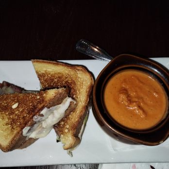 Blackstone Bar & Grill - Bacon, pepper jack grilled cheese with tomato soup. - Sports Bars Near Me - Bronx, New York