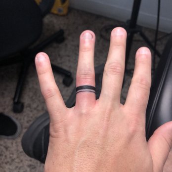 Salgado Art Company - Wedding ring tattoo by Josue - Tattoo Near Me - San Juan, Puerto Rico Salgado Art Company - Wedding ring tattoo by Josue - Tattoo Near Me - San Juan, Puerto Rico