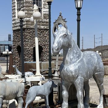 Whoopee Bowl Antique Mall - Horses anyone - Antiques Near Me - Canutillo, Texas Whoopee Bowl Antique Mall - Horses anyone - Antiques Near Me - Canutillo, Texas