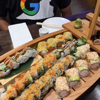 East Gate Asian Bistro - Sushi Bars Near Me - Chantilly, Virginia East Gate Asian Bistro - Sushi Bars Near Me - Chantilly, Virginia
