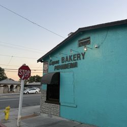 Lupe's Bakery
