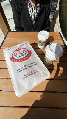 O&H Danish Bakery by null