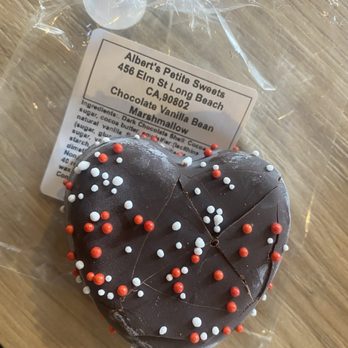 Albert's Petite Sweets - Chocolate vanilla bean marshmallow. Pass on this - Desserts Near Me - Long Beach, California