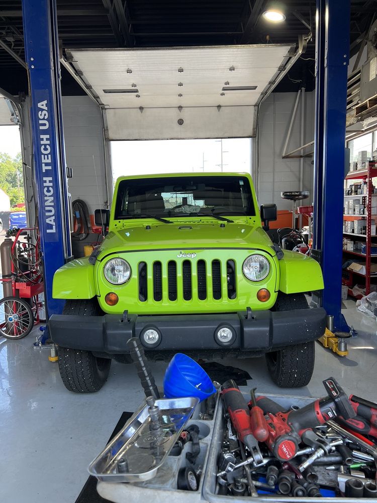 TOTAL AUTO REPAIR Updated May 2024 10 Photos 2264 W Laskey Rd