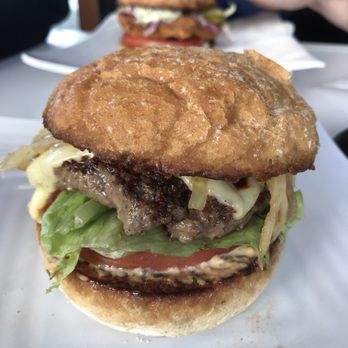 Burger Lounge - Burgers Near Me - Carlsbad, California
